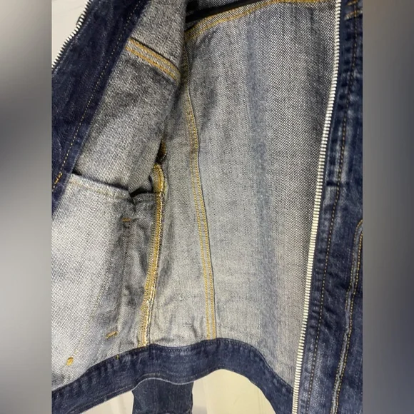 Dkny jeans jacket ❤️ - Picture 10 of 11